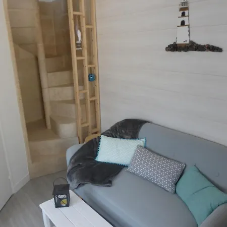 Bed & Breakfast La Charretterie 3*